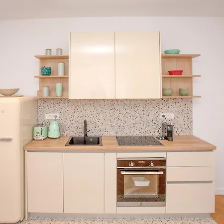 New Orange Boutique L Apartment Split