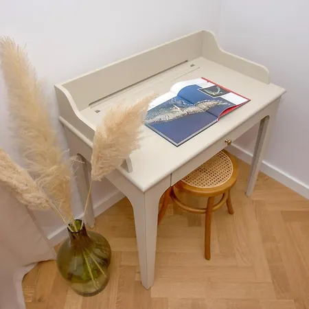 New Orange Boutique L